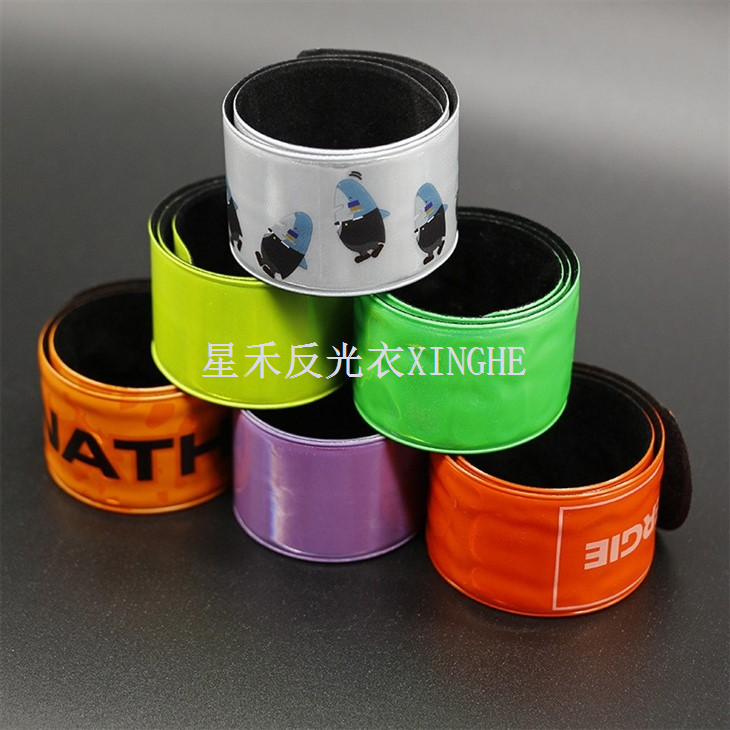 Atstarojoša PVC rokas siksna