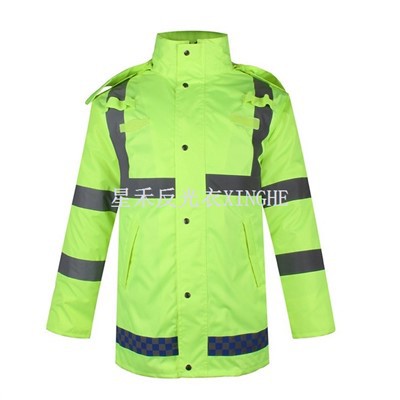 Drošības atstarojoši lietusmēteļi